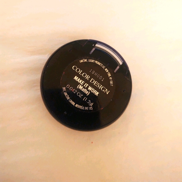 Lancome eyeshadow seagreen color very pretty! - Picture 2 of 3